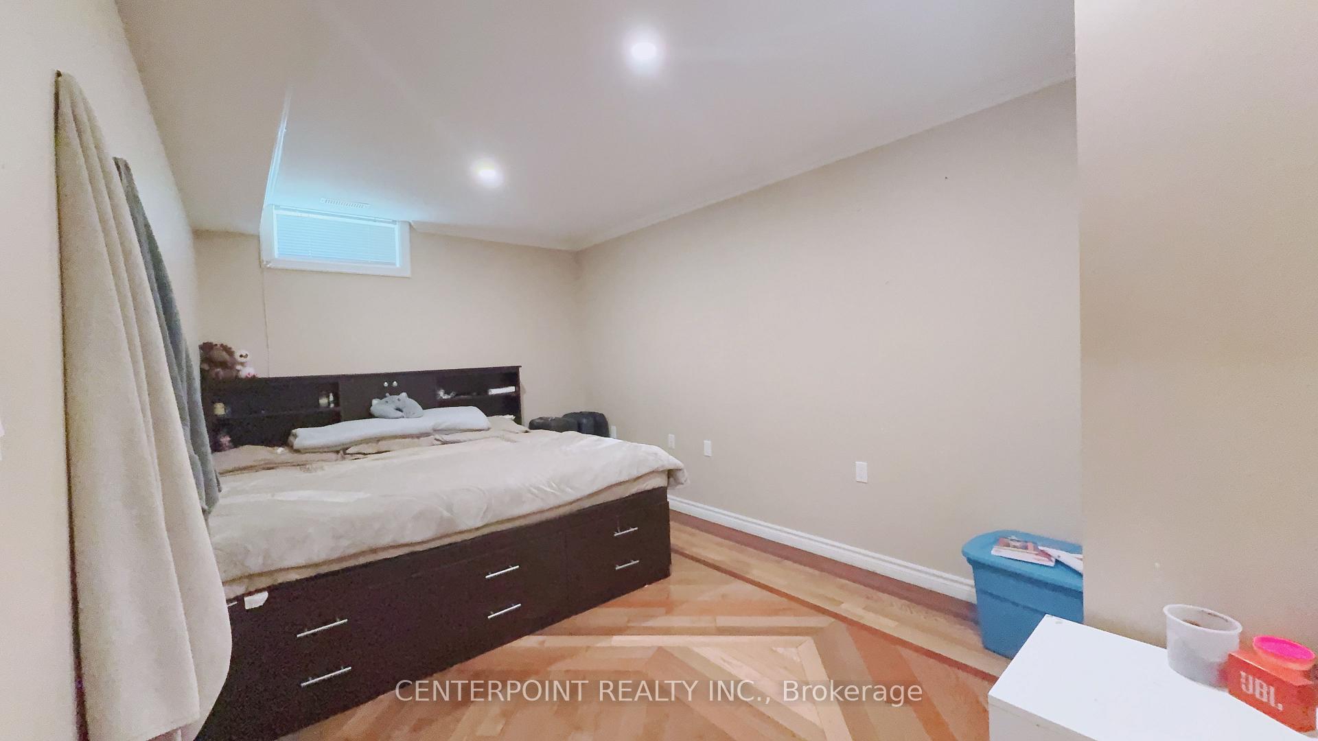 Photo 8 of 724 Hillcrest Road, Pickering, West Shore — HOMEH