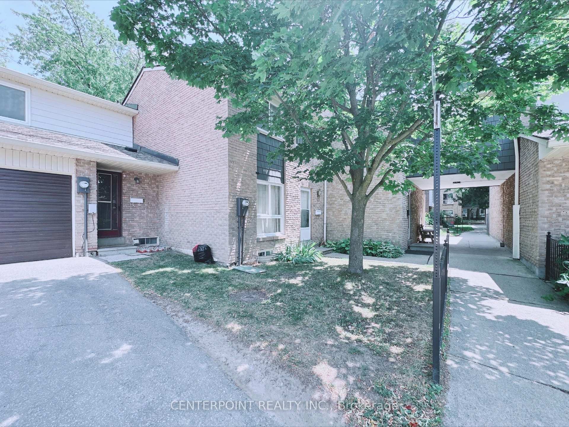 Front of Unit 39, 29 Slender Fern Way