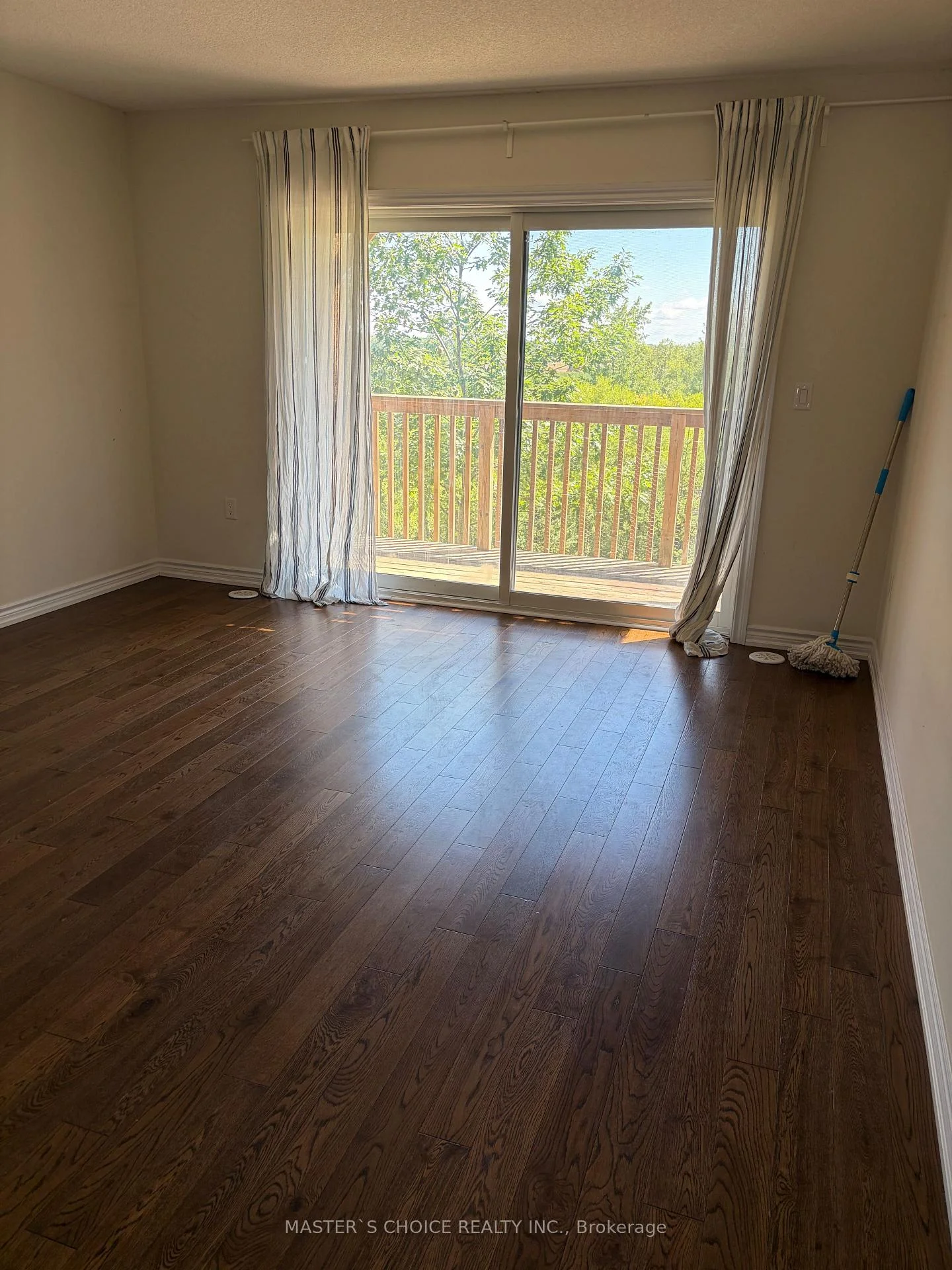 Photo 2 of Unit lower, 25 Mannar Drive, Markham, Victoria Square — HOMEH