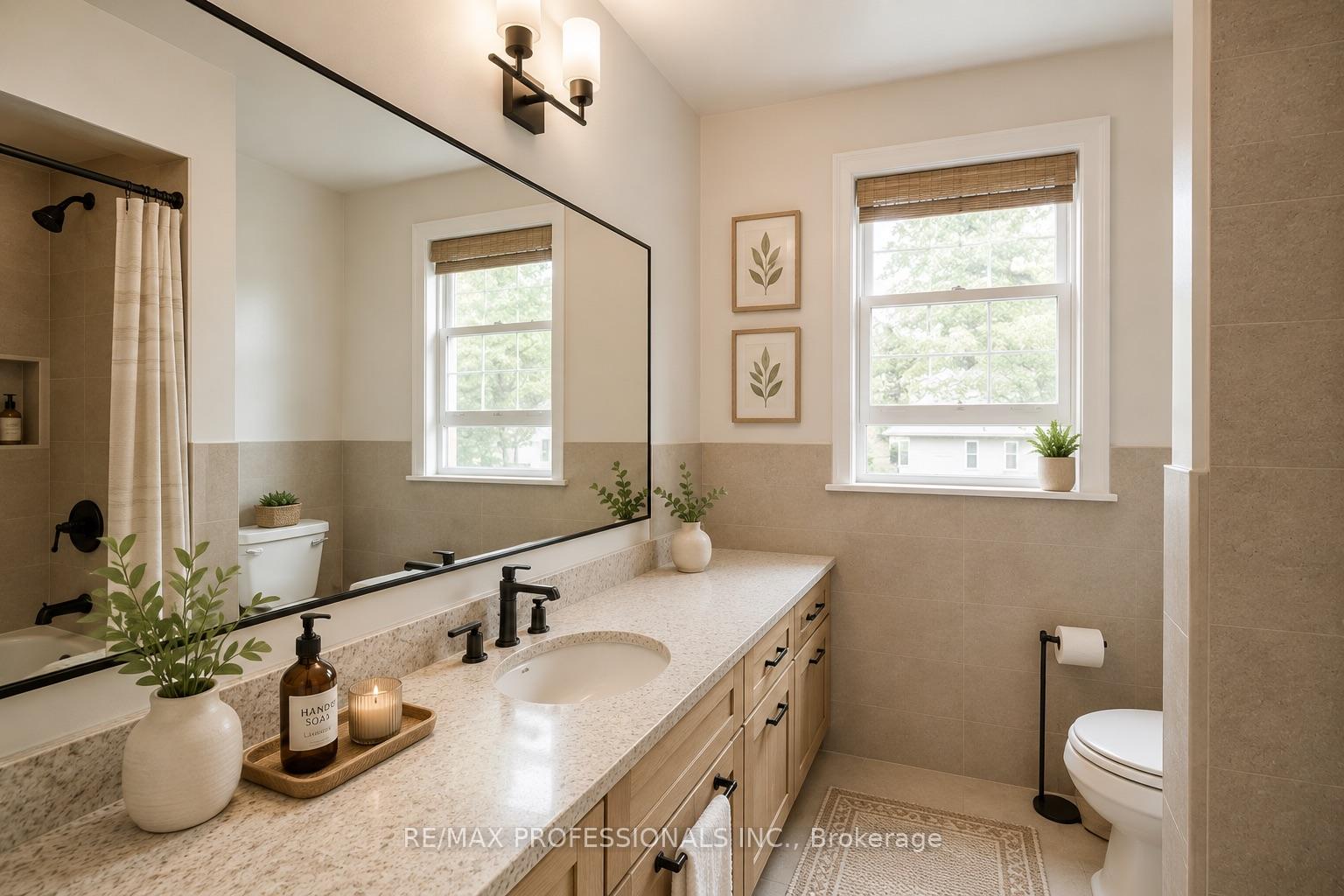 Photo 32 of 48 Dalegrove Crescent, Etobicoke, Eringate-Centennial-West Deane — HOMEH