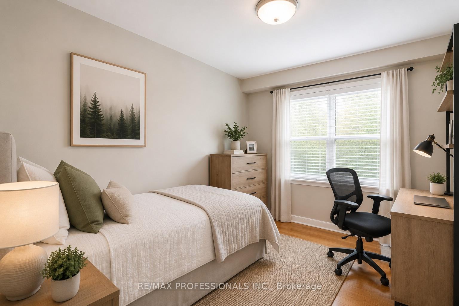 Photo 37 of 48 Dalegrove Crescent, Etobicoke, Eringate-Centennial-West Deane — HOMEH