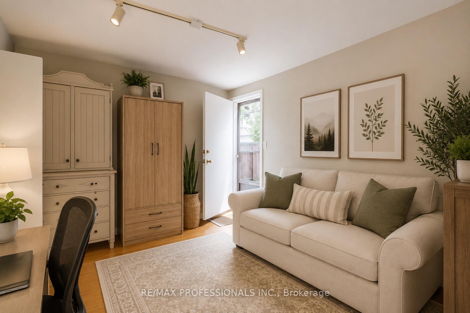 Photo 43 of 48 Dalegrove Crescent, Etobicoke, Eringate-Centennial-West Deane — HOMEH
