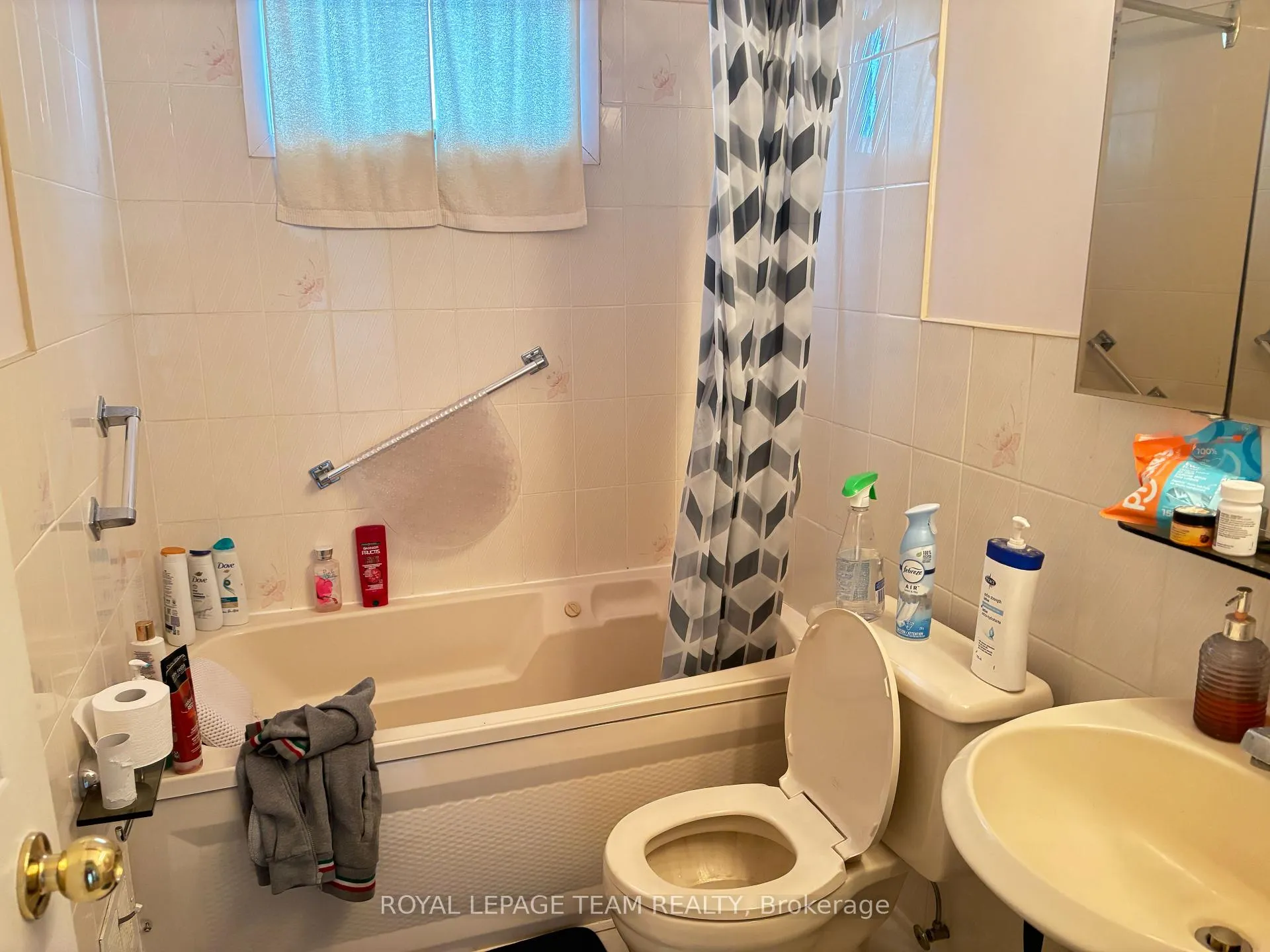 Photo 11 of 3670 River Road, Ottawa, Osgoode — HOMEH