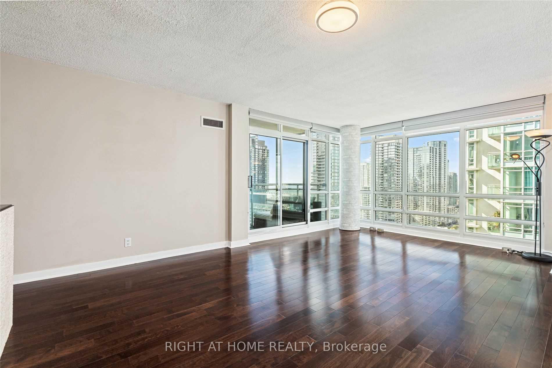 Photo 2 of Unit 2911, 381 Front Street, Toronto, Waterfront Communities — HOMEH
