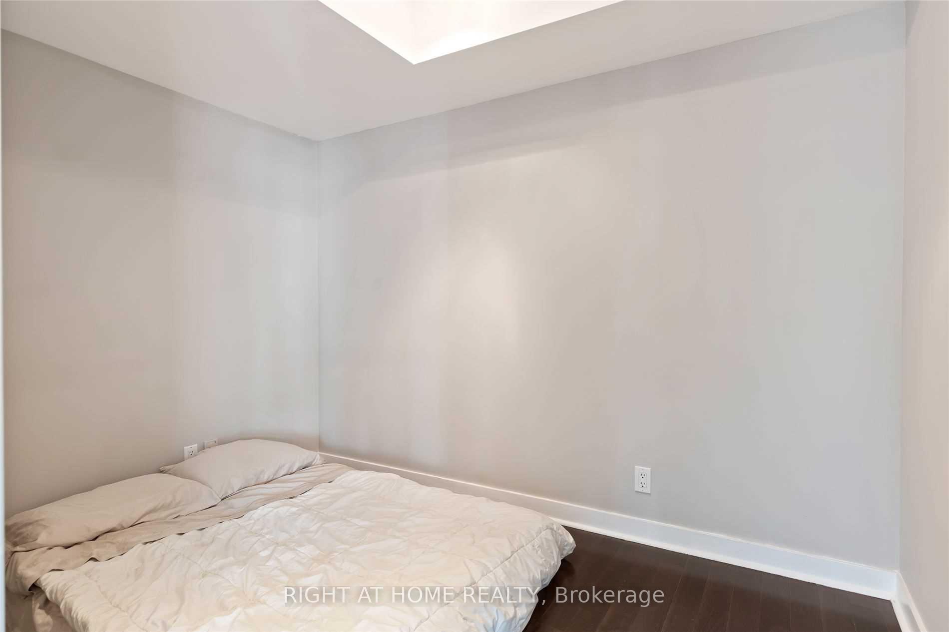 Photo 14 of Unit 2911, 381 Front Street, Toronto, Waterfront Communities — HOMEH