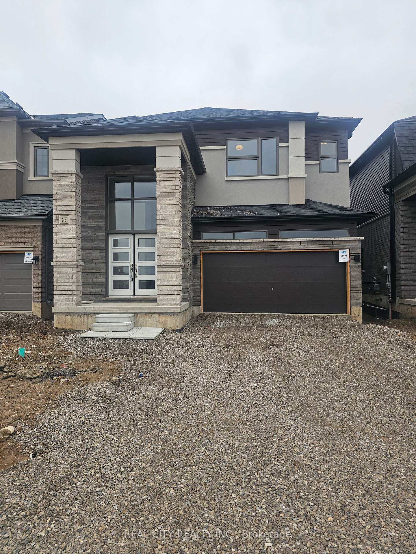 Front of 17 Norman Markle Street N