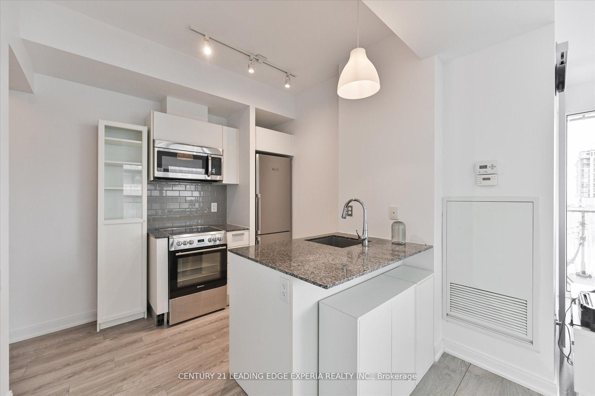 Photo 15 of Unit 2309, 42 Charles Street E, Toronto, Church-Yonge Corridor — HOMEH