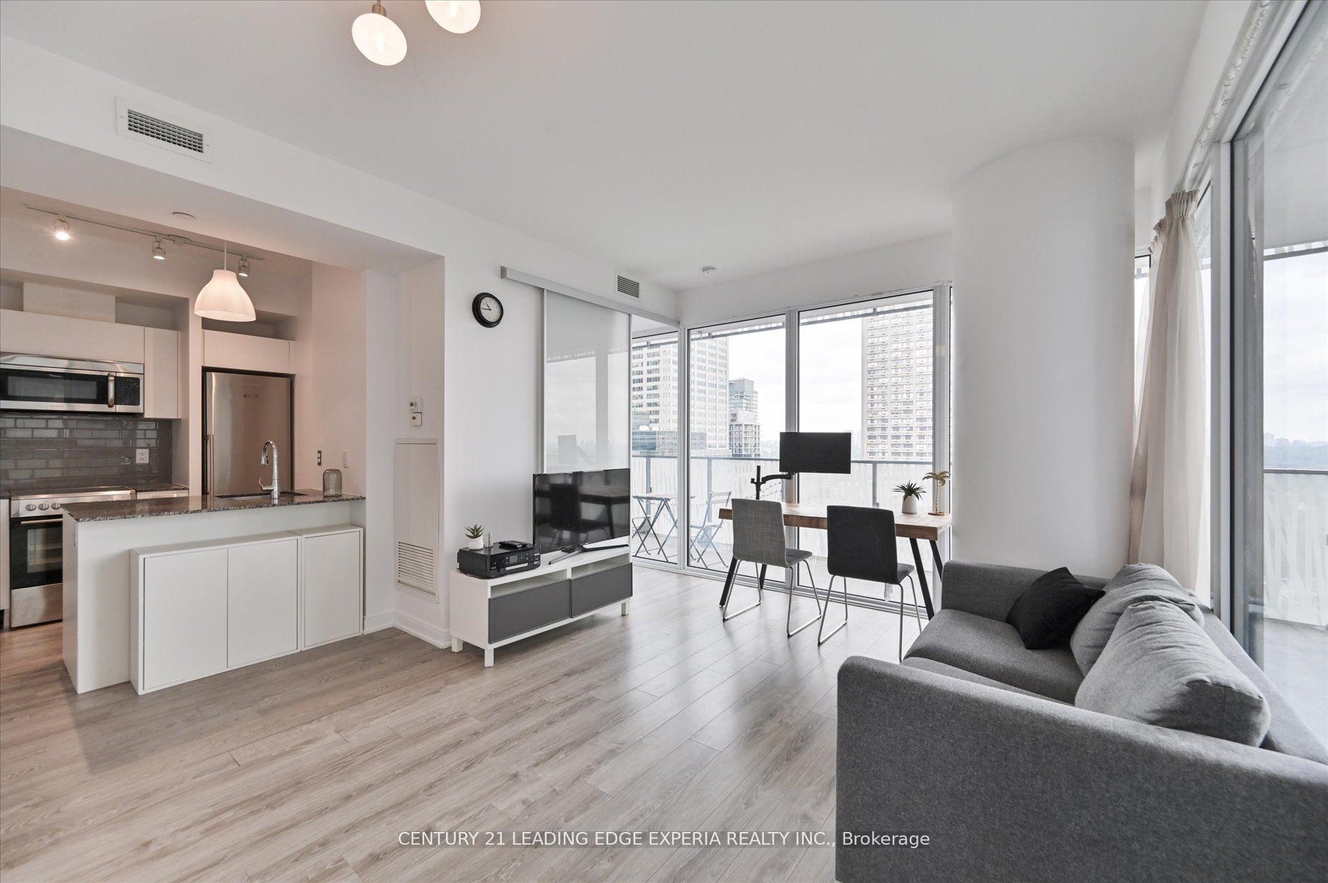 Photo 17 of Unit 2309, 42 Charles Street E, Toronto, Church-Yonge Corridor — HOMEH