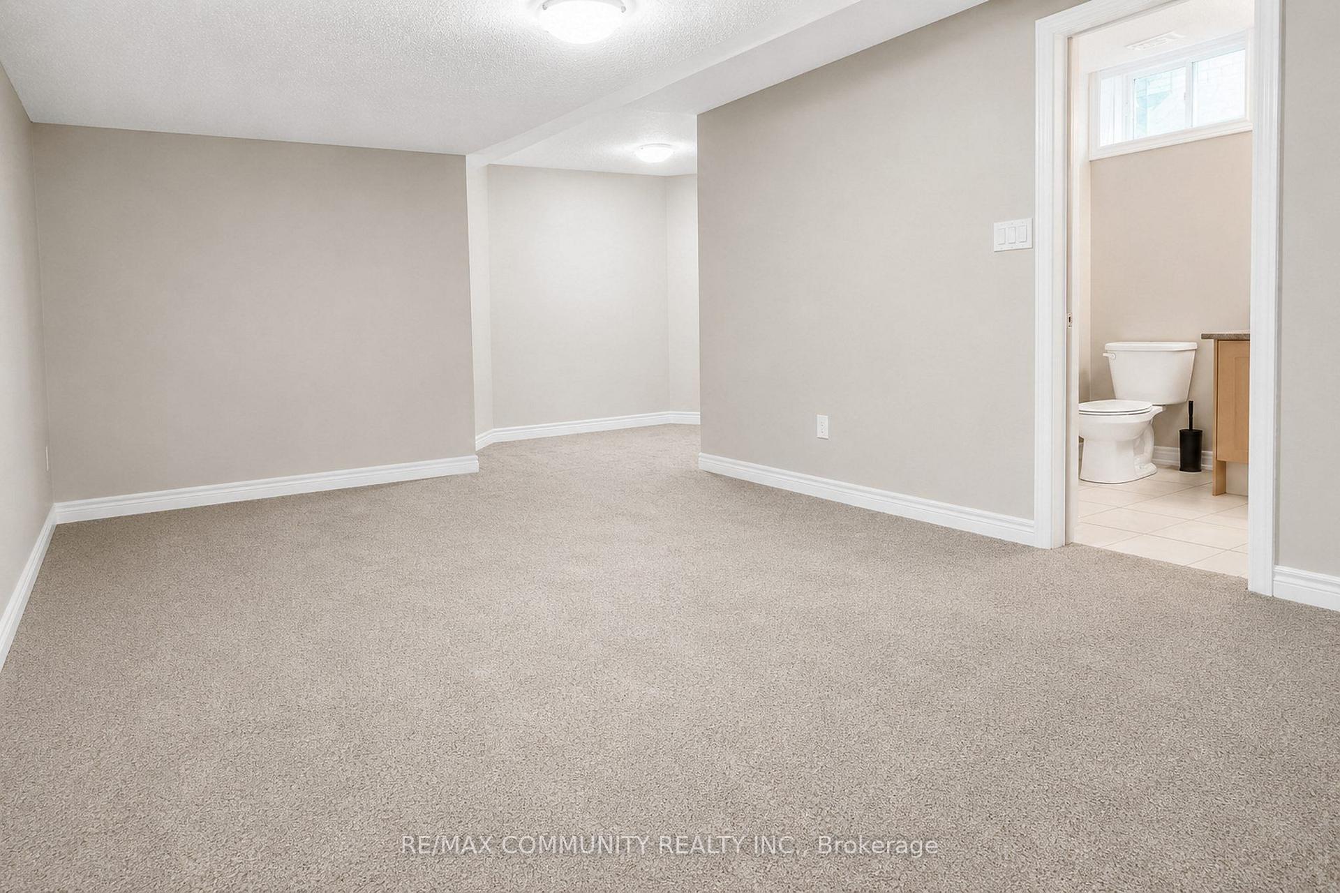 Photo 12 of 1423 Lormel Gate Avenue, Innisfil, Lefroy — HOMEH