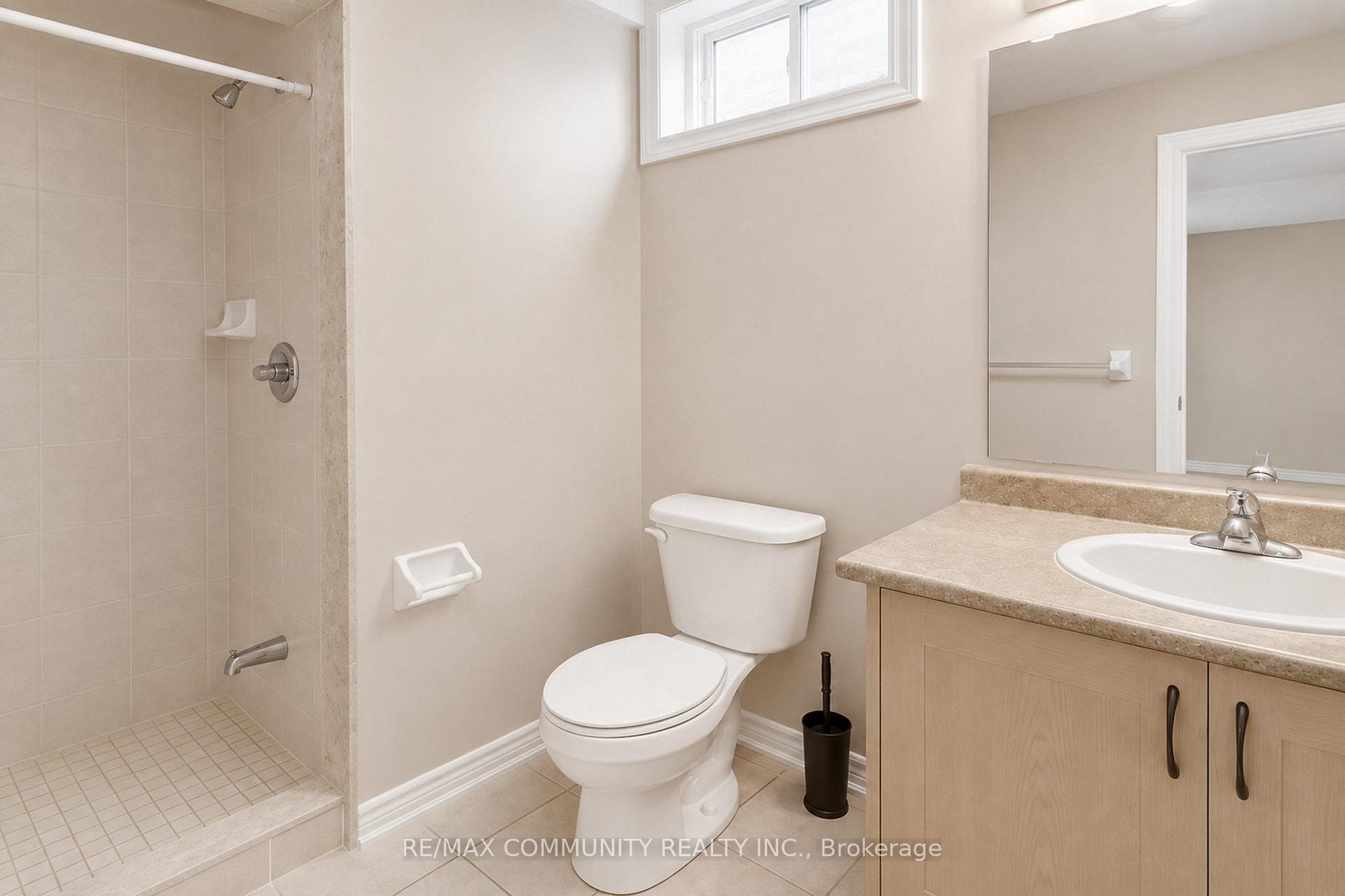 Photo 16 of 1423 Lormel Gate Avenue, Innisfil, Lefroy — HOMEH
