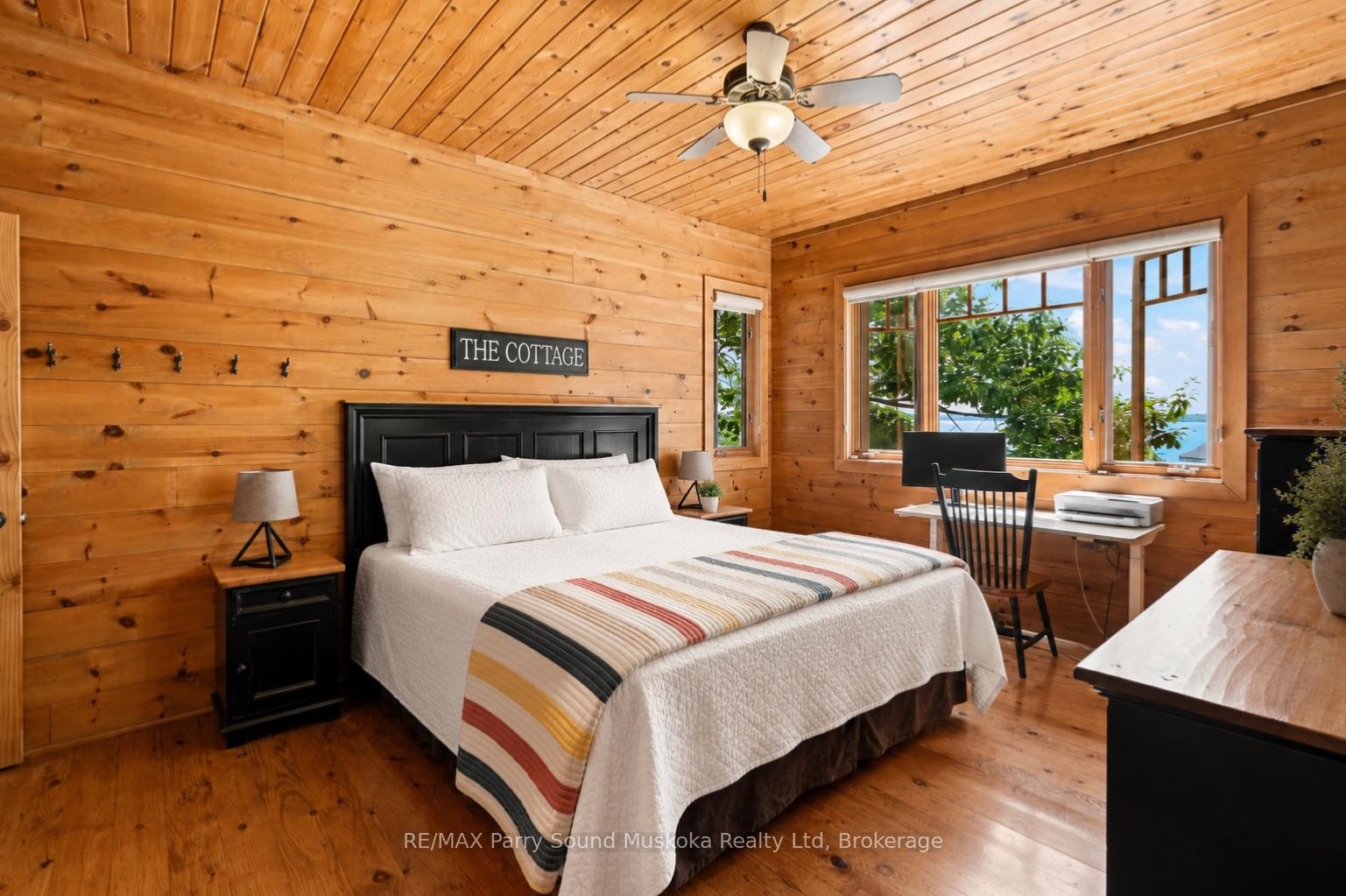 Photo 25 of 43 15C Island, Carling — HOMEH