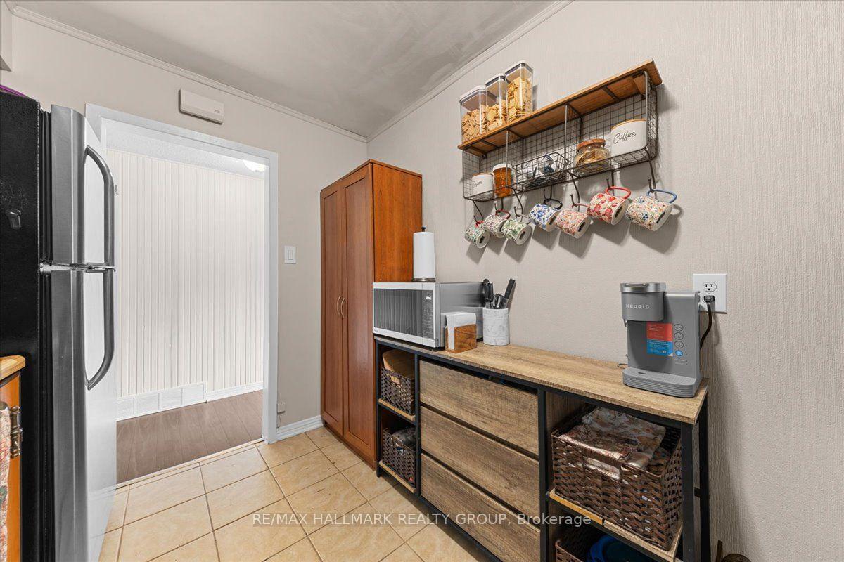 Photo 29 of 664 Cummings Avenue, Ottawa, Castle Heights/Rideau High — HOMEH