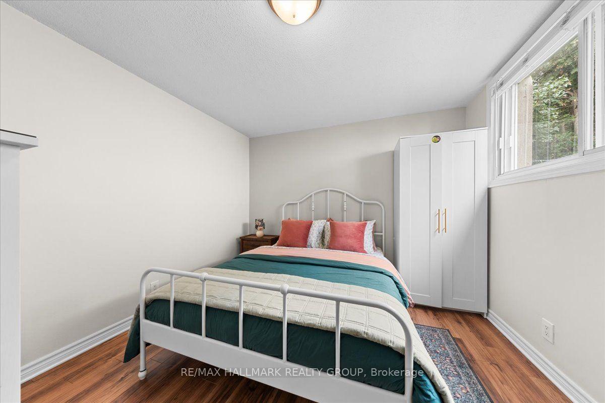Photo 30 of 664 Cummings Avenue, Ottawa, Castle Heights/Rideau High — HOMEH