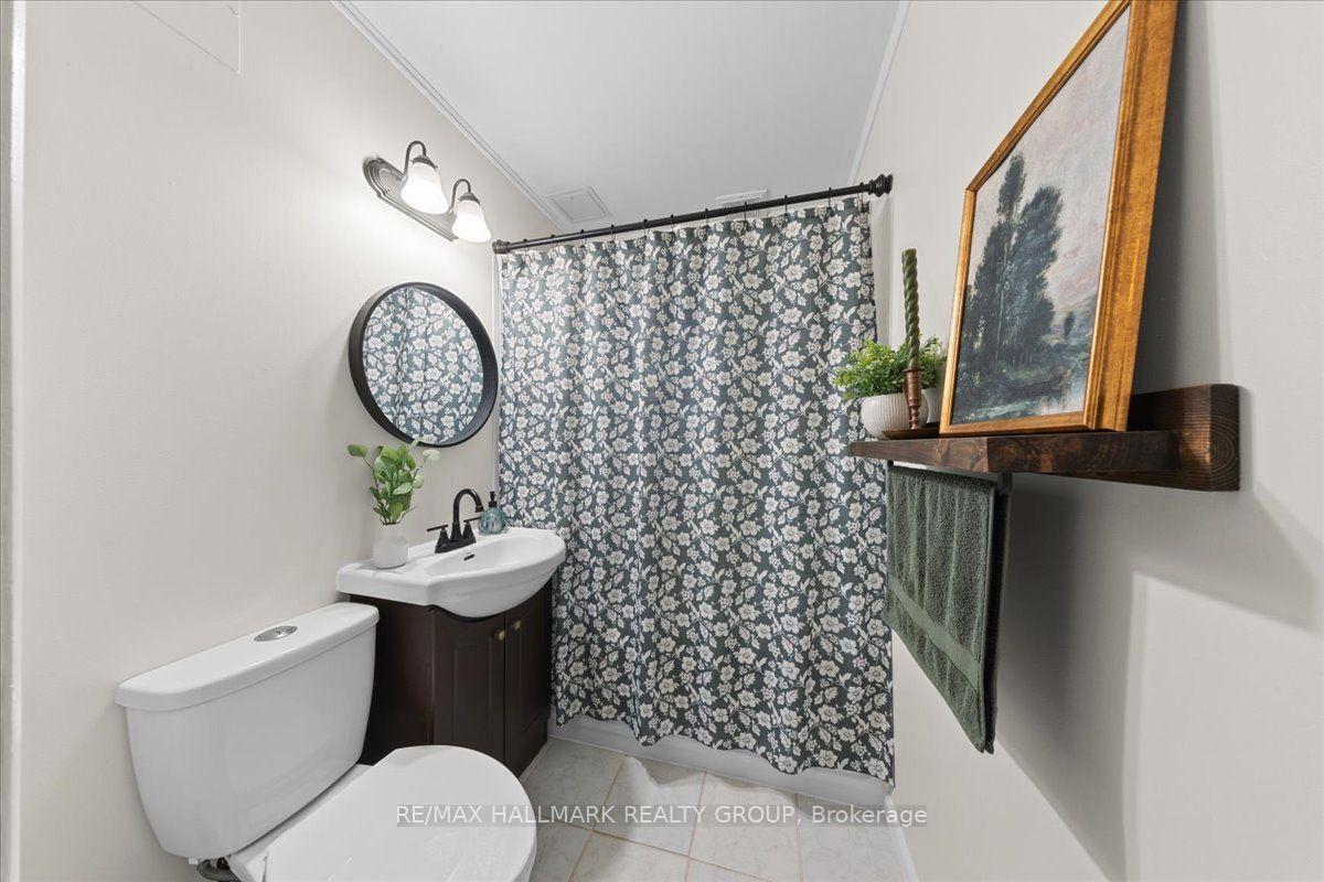 Photo 35 of 664 Cummings Avenue, Ottawa, Castle Heights/Rideau High — HOMEH