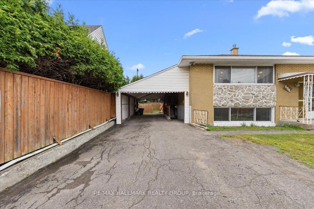 Photo 3 of 664 Cummings Avenue, Ottawa, Castle Heights/Rideau High — HOMEH