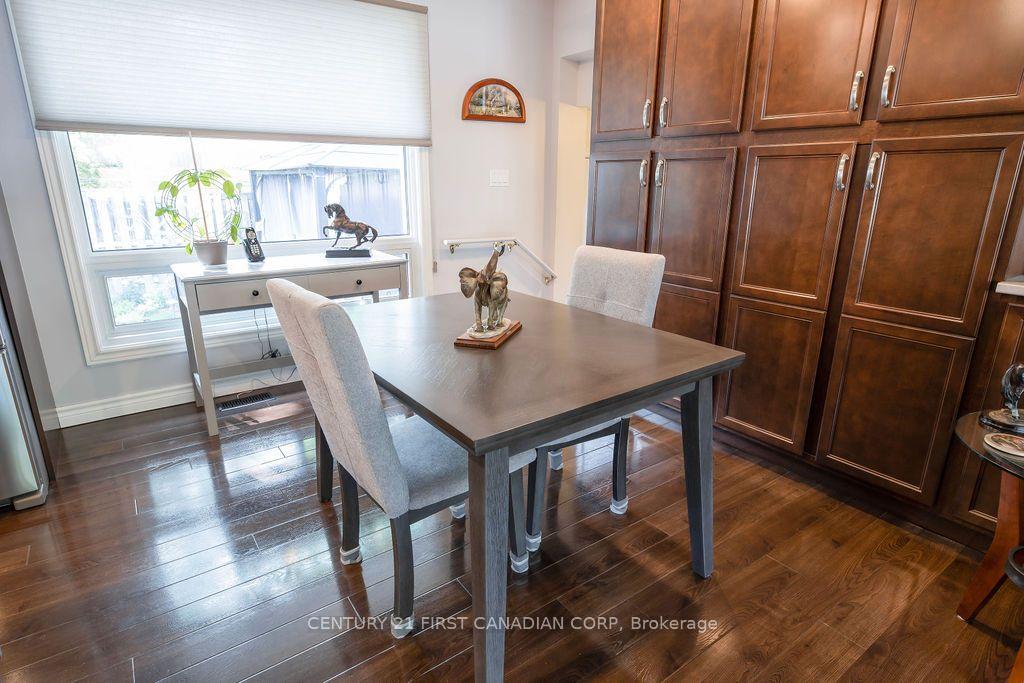 Photo 7 of 252 Rapley Street, Strathroy-Caradoc, NW — HOMEH