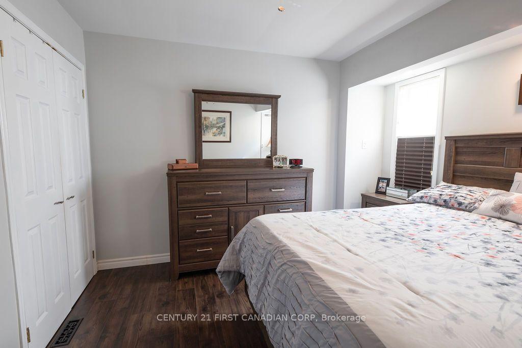 Photo 9 of 252 Rapley Street, Strathroy-Caradoc, NW — HOMEH