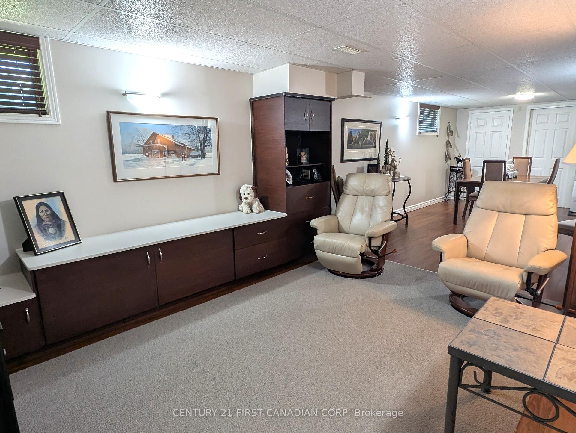 Photo 21 of 252 Rapley Street, Strathroy-Caradoc, NW — HOMEH