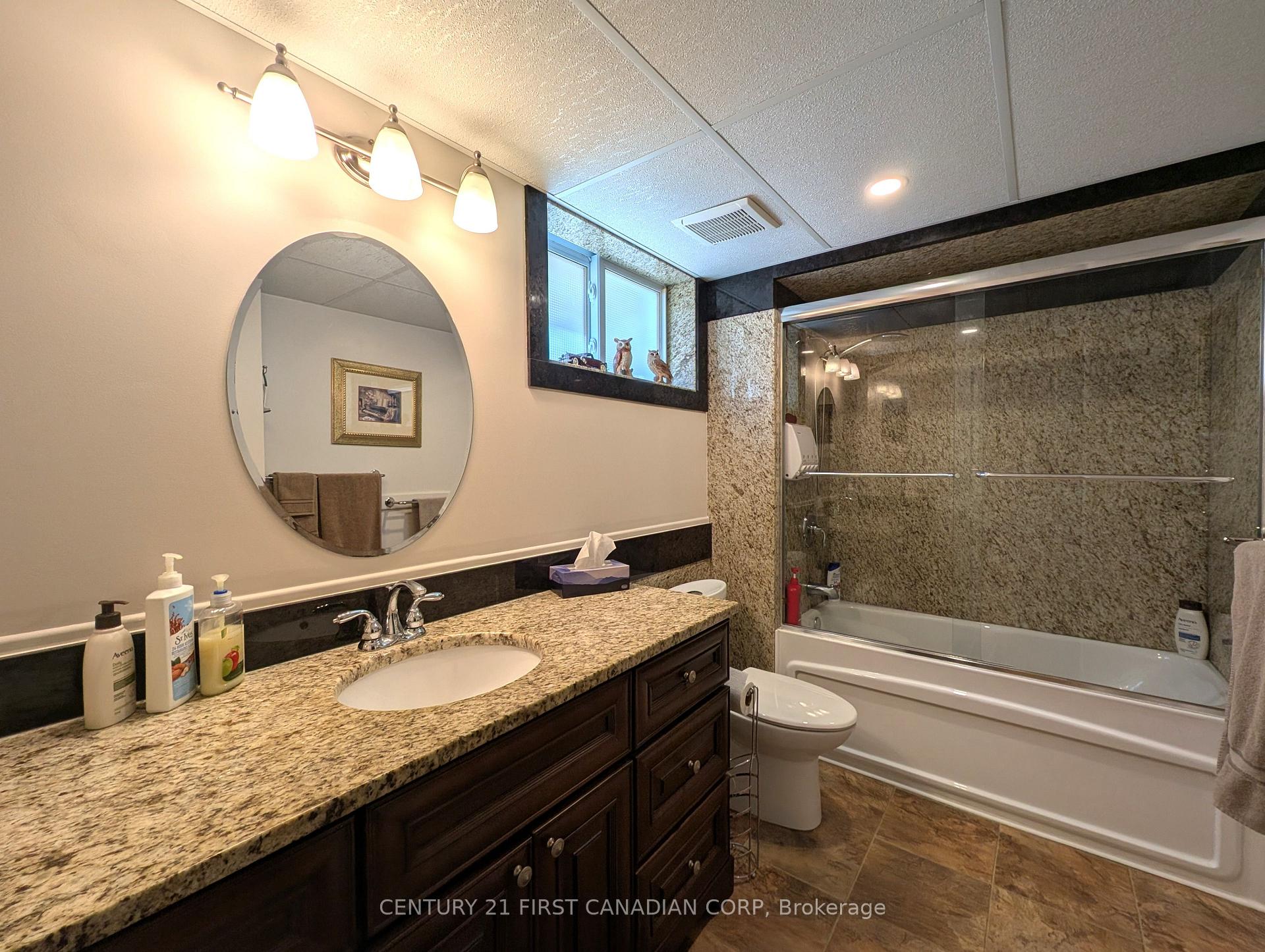 Photo 23 of 252 Rapley Street, Strathroy-Caradoc, NW — HOMEH