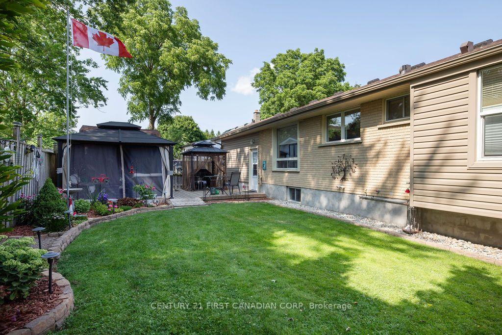 Photo 26 of 252 Rapley Street, Strathroy-Caradoc, NW — HOMEH