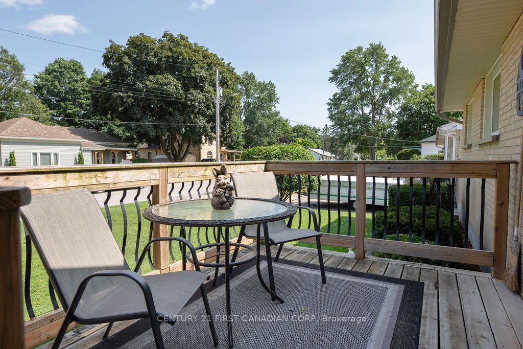 Photo 29 of 252 Rapley Street, Strathroy-Caradoc, NW — HOMEH