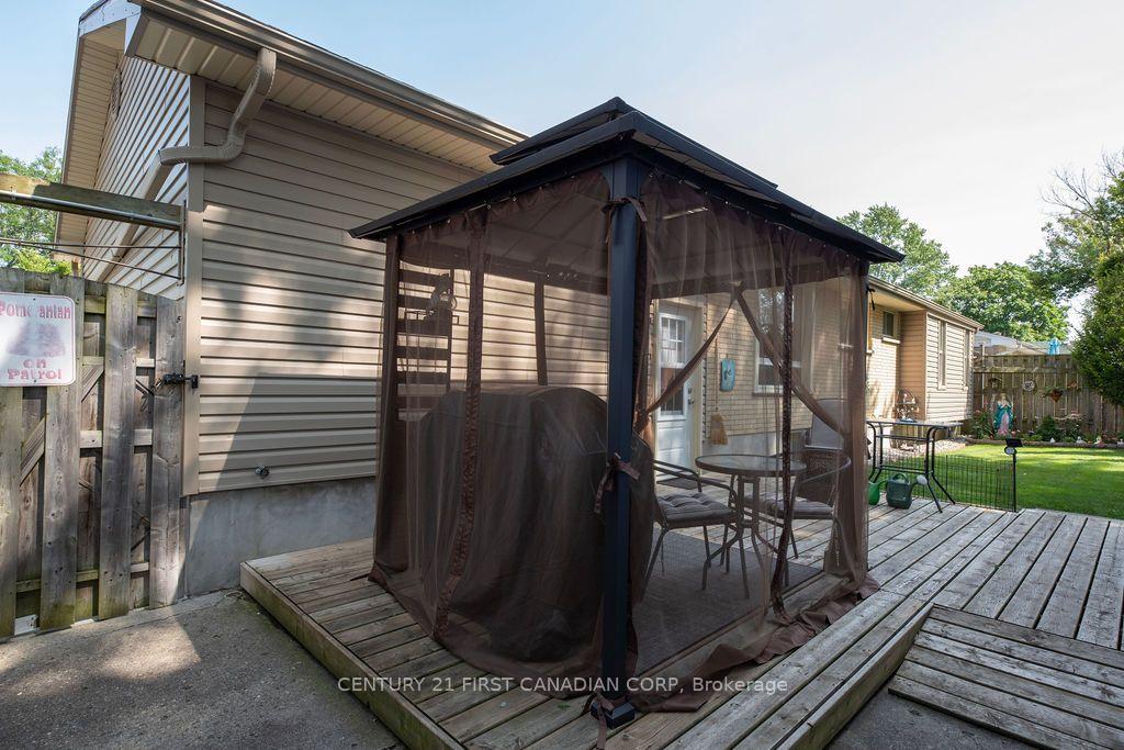 Photo 30 of 252 Rapley Street, Strathroy-Caradoc, NW — HOMEH