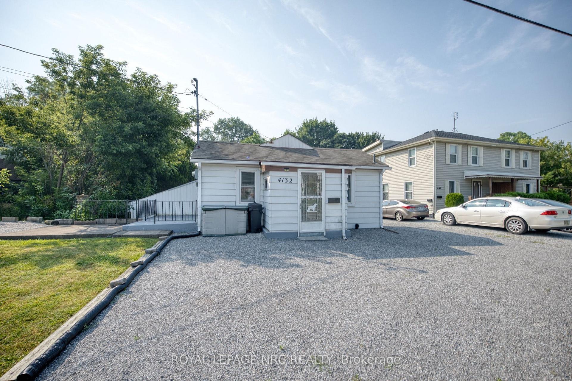 Photo 1 of 4132 Chippawa Parkway, Niagara Falls, Chippawa — HOMEH