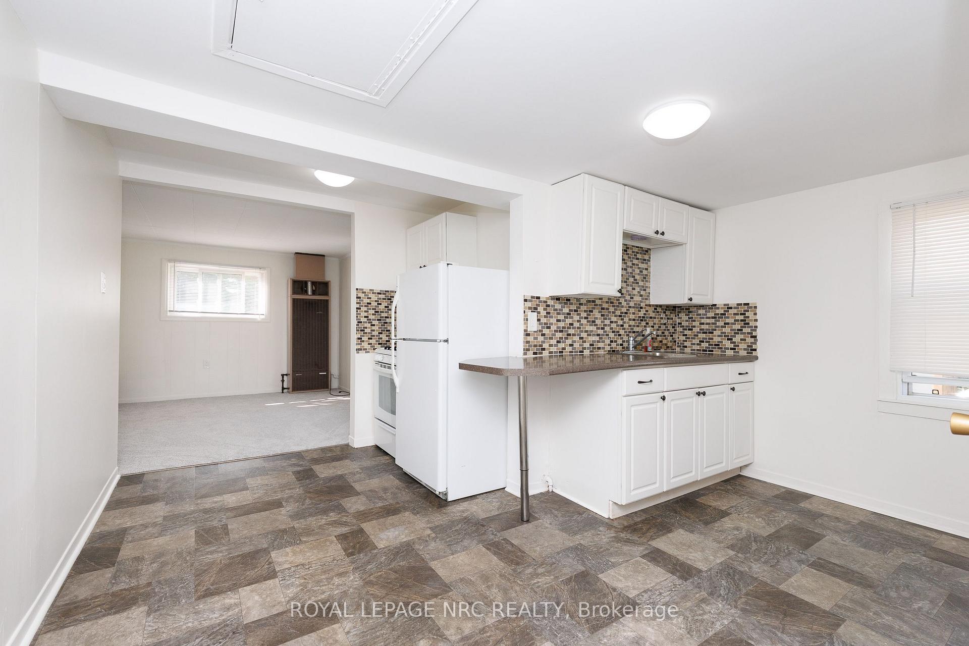 Photo 5 of 4132 Chippawa Parkway, Niagara Falls, Chippawa — HOMEH