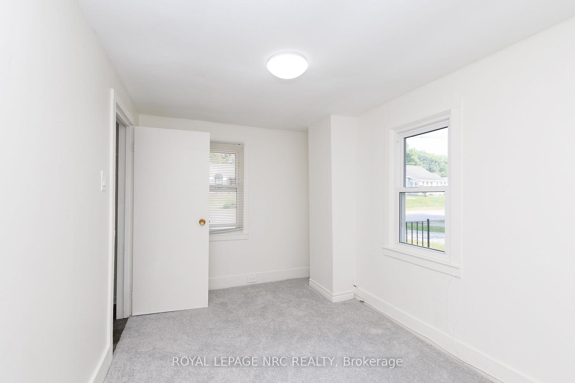 Photo 14 of 4132 Chippawa Parkway, Niagara Falls, Chippawa — HOMEH