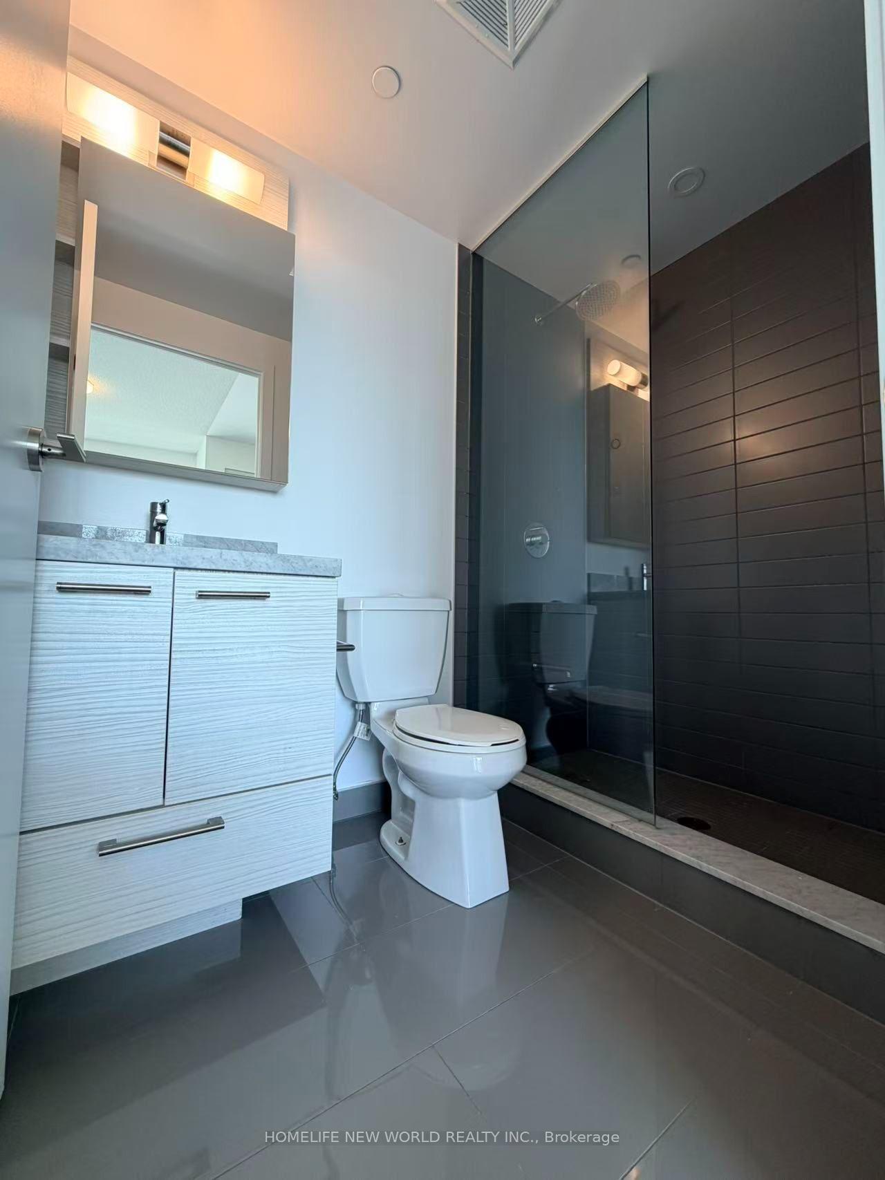 Photo 9 of Unit 2403, 2221 Yonge Street, Toronto, Mount Pleasant West — HOMEH