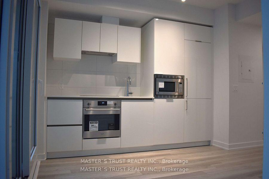 Photo 2 of Unit 1813, 230 Simcoe Street, Toronto, Kensington-Chinatown — HOMEH