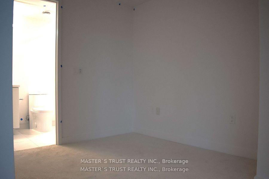 Photo 8 of Unit 1813, 230 Simcoe Street, Toronto, Kensington-Chinatown — HOMEH