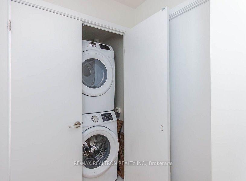 Photo 3 of Unit 4605, 33 Bay Street, Toronto, Waterfront Communities — HOMEH