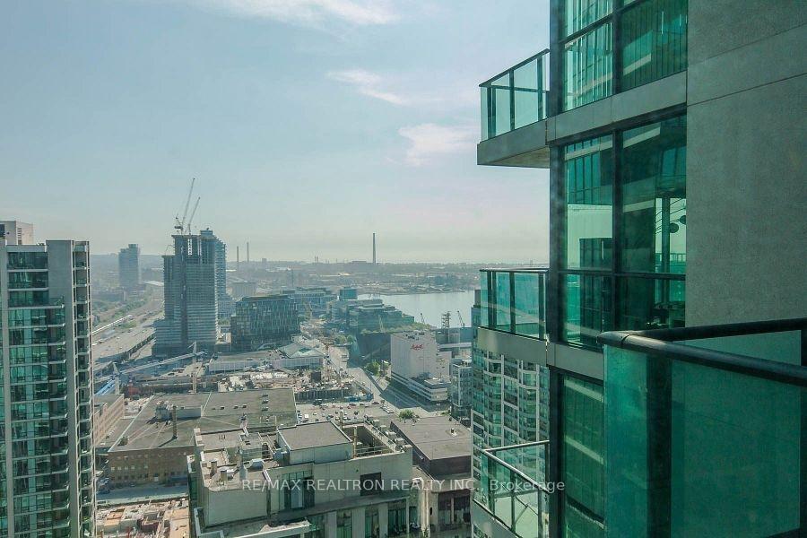 Photo 4 of Unit 4605, 33 Bay Street, Toronto, Waterfront Communities — HOMEH