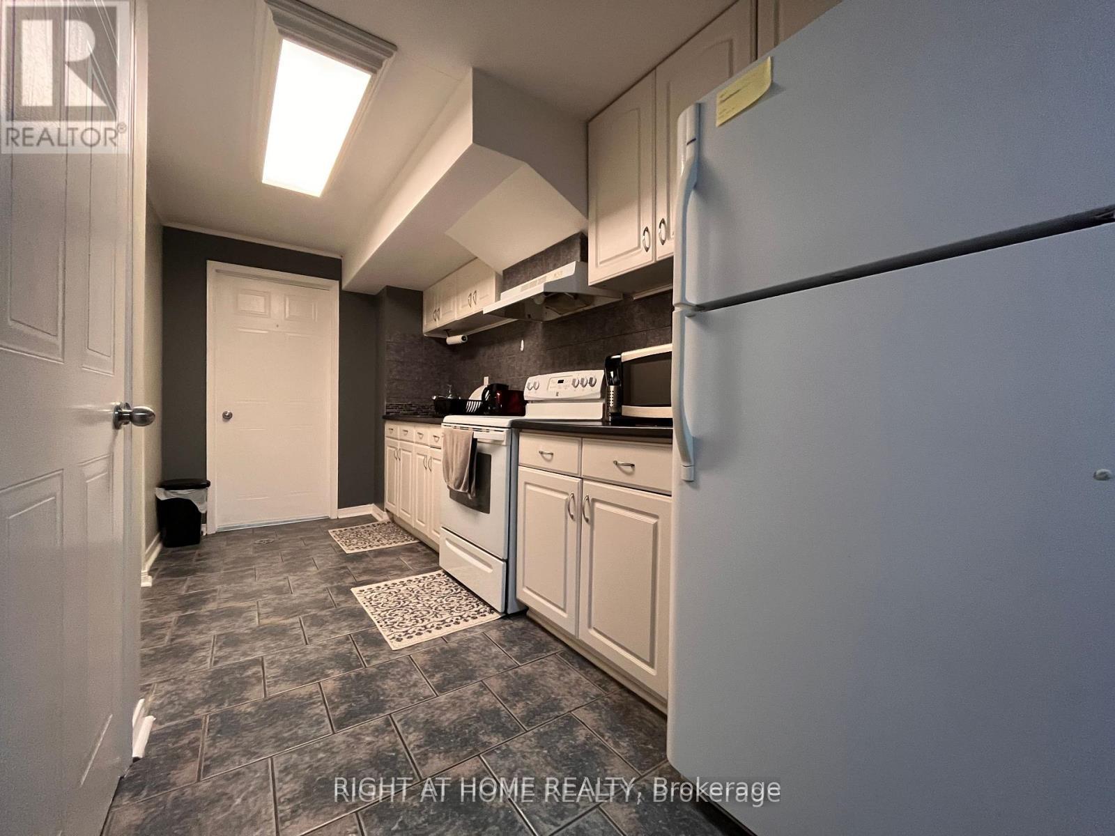 Photo 3 of Unit Lower, 70 Fairmeadow Place, Whitby, Blue Grass Meadows — HOMEH