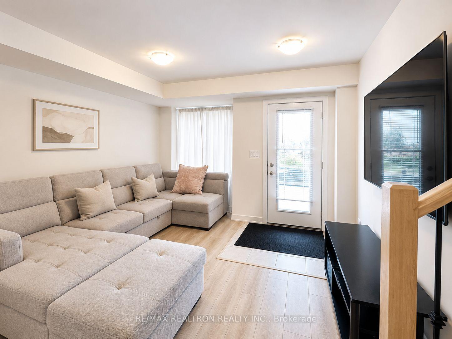 Photo 2 of Unit 102, 1695 Dersan Street, Pickering, Duffin Heights — HOMEH