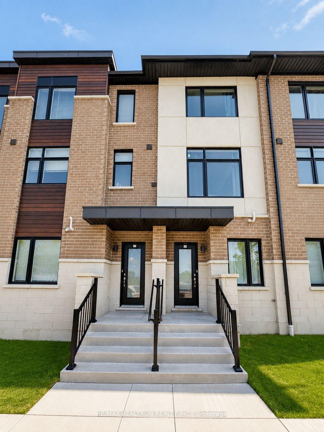 Photo 15 of Unit 102, 1695 Dersan Street, Pickering, Duffin Heights — HOMEH