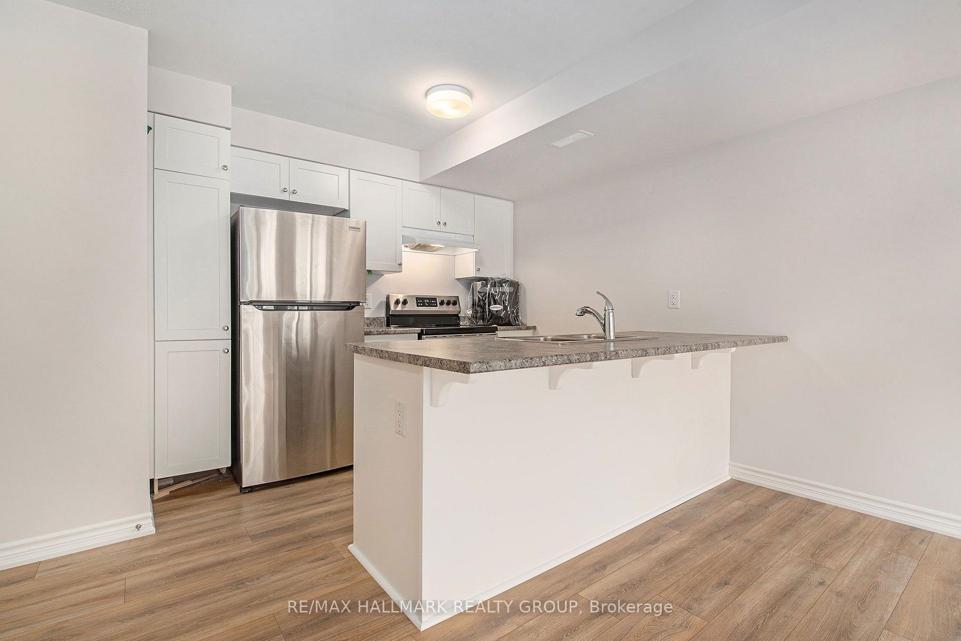 Photo 6 of 279 Zenith Private, Ottawa, Barrhaven - Half Moon Bay — HOMEH