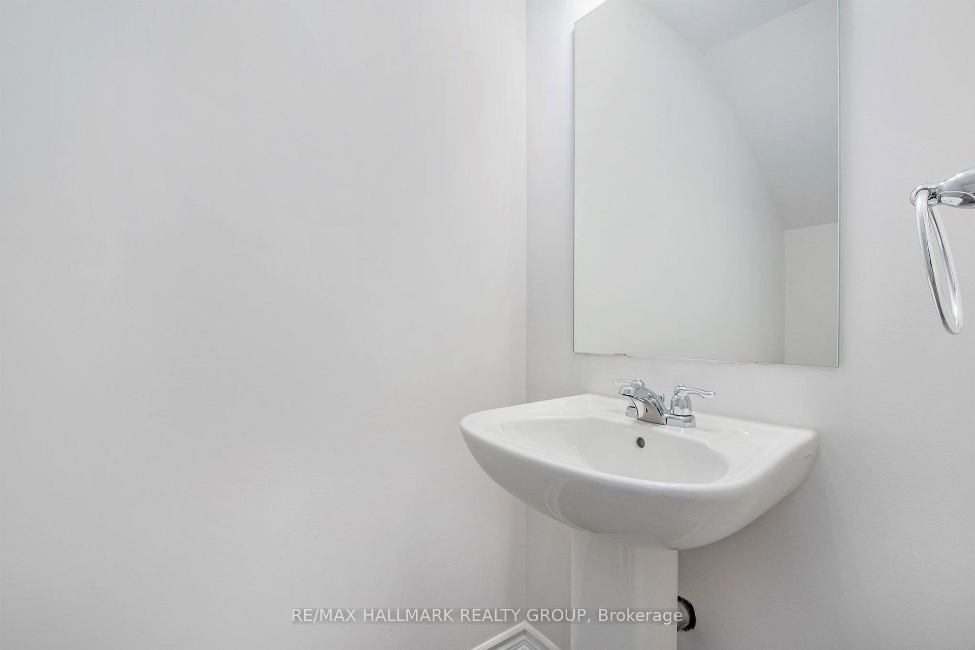 Photo 10 of 279 Zenith Private, Ottawa, Barrhaven - Half Moon Bay — HOMEH