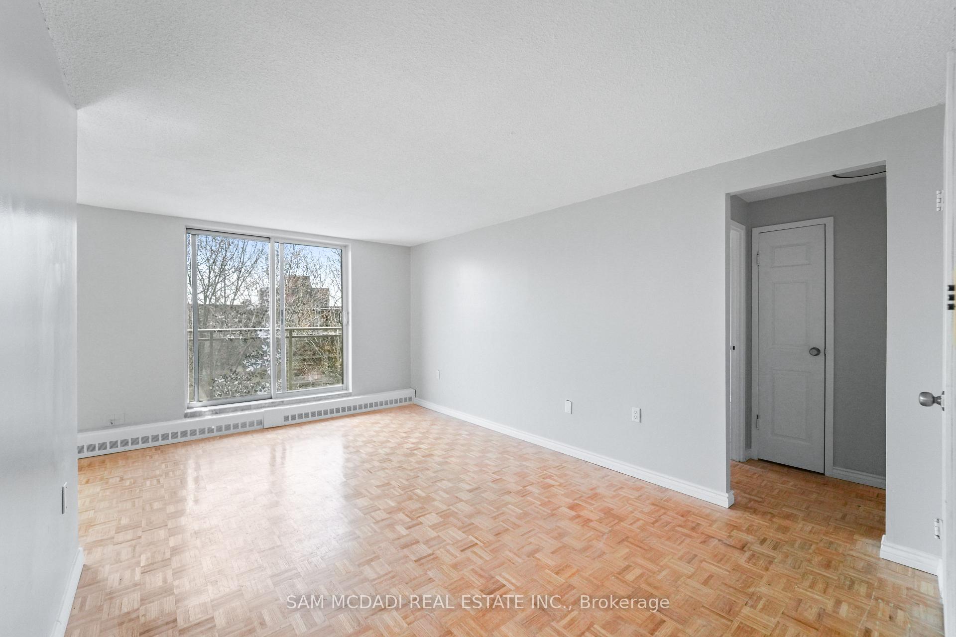 Front of Unit 302, 62 Spencer Street
