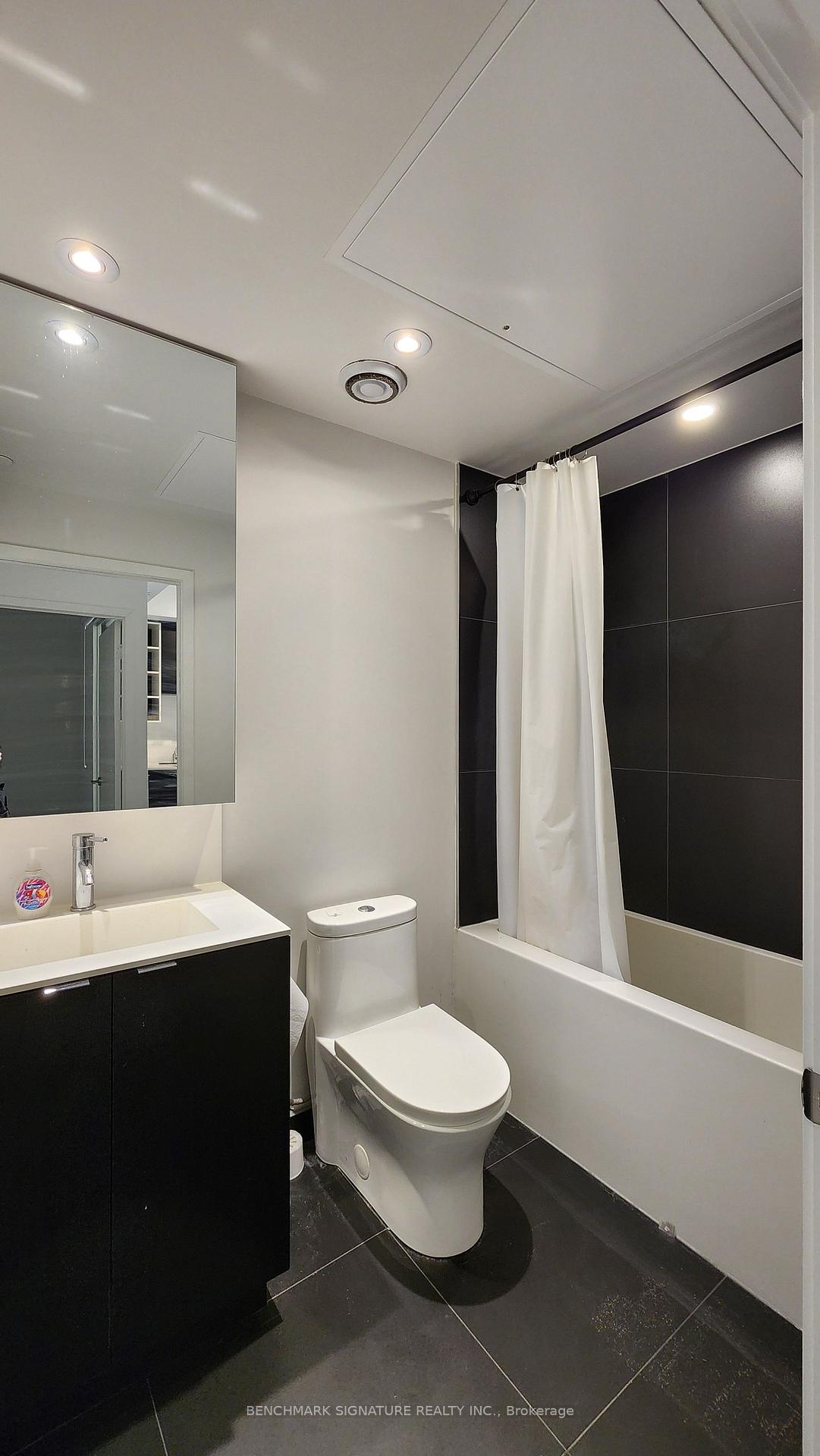 Photo 7 of Unit 2512, 20 Edward Street, Toronto, Bay Street Corridor — HOMEH