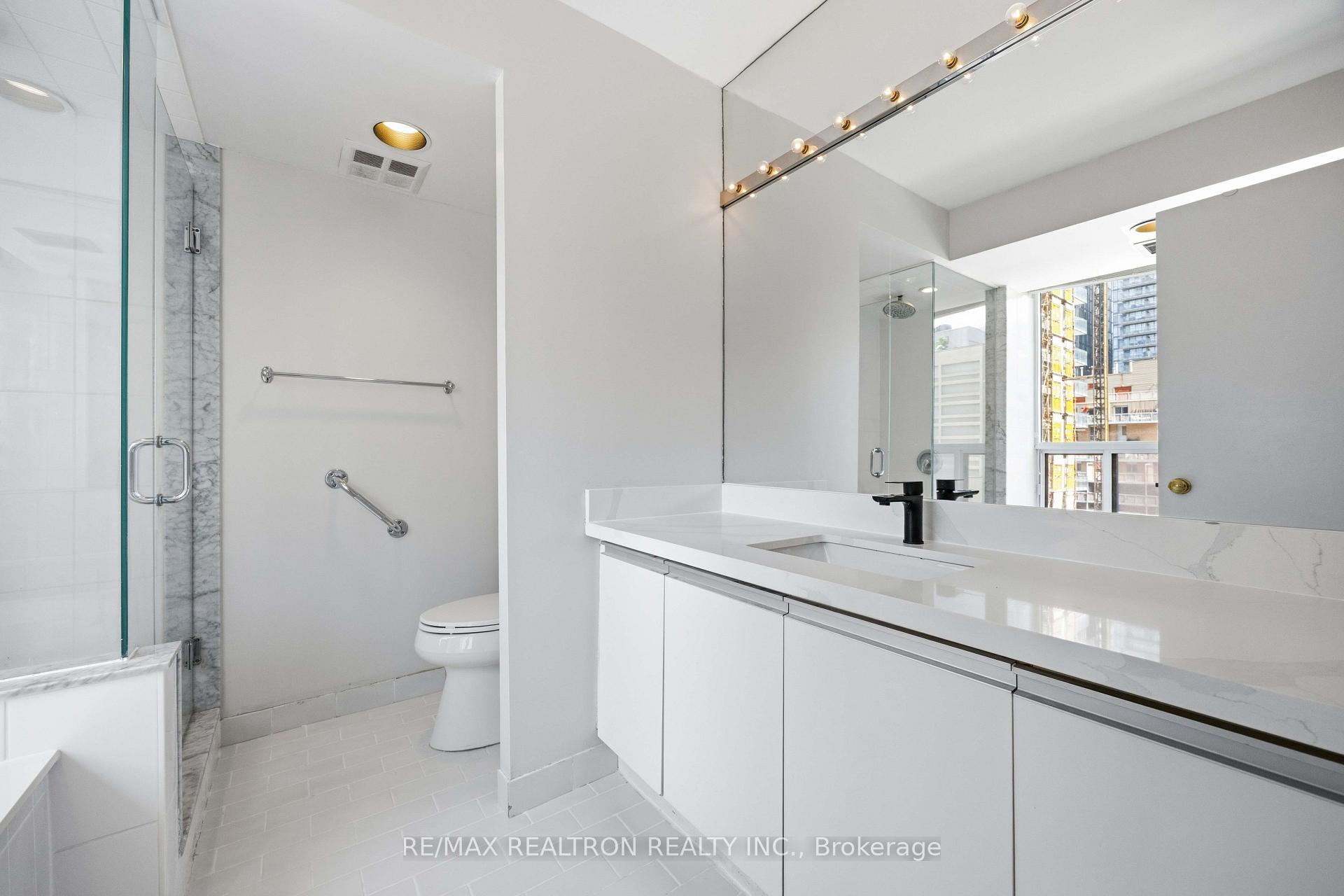 Photo 28 of Unit 704, 25 Maitland Street, Toronto, Church-Yonge Corridor — HOMEH