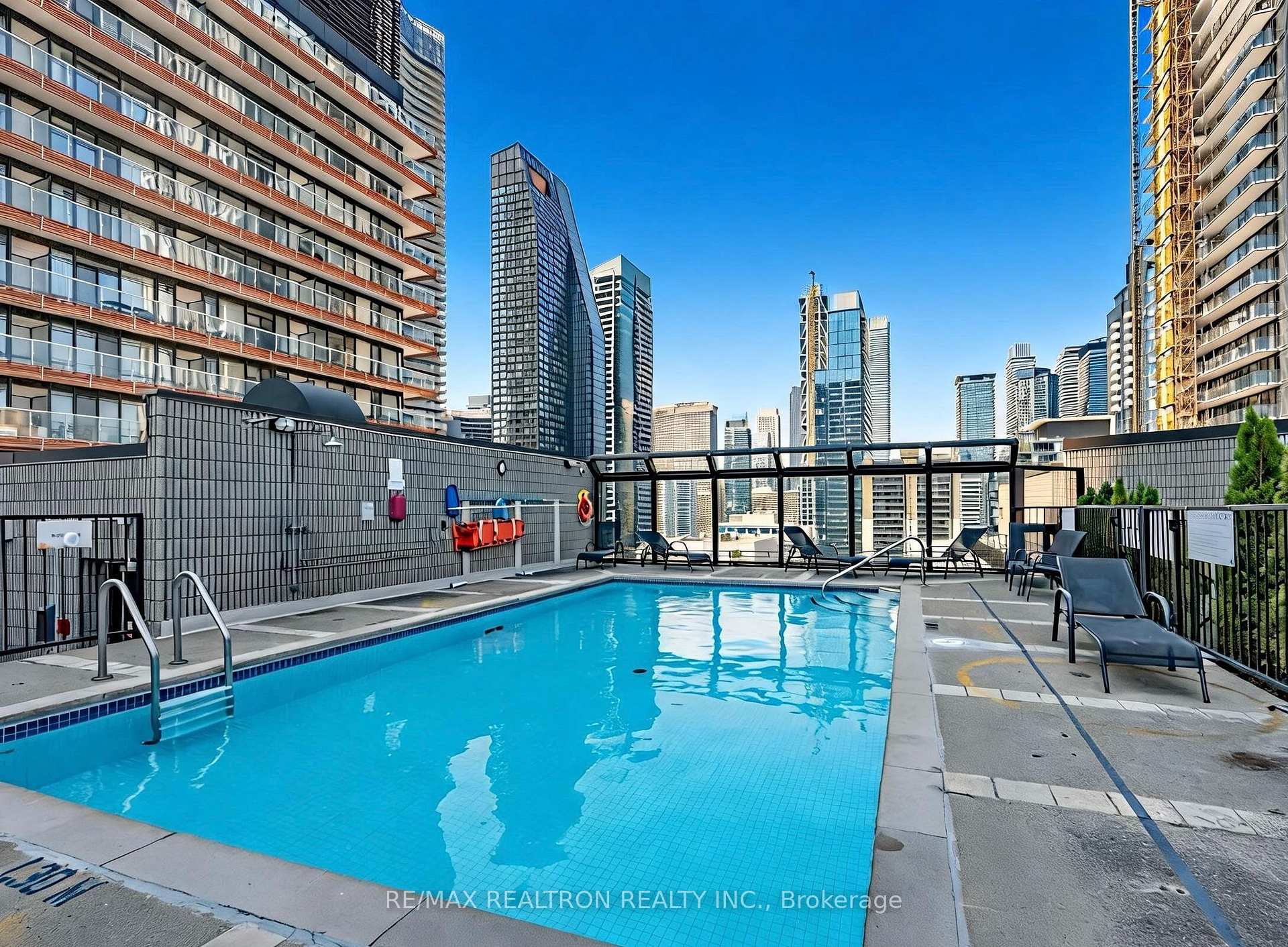 Photo 31 of Unit 704, 25 Maitland Street, Toronto, Church-Yonge Corridor — HOMEH