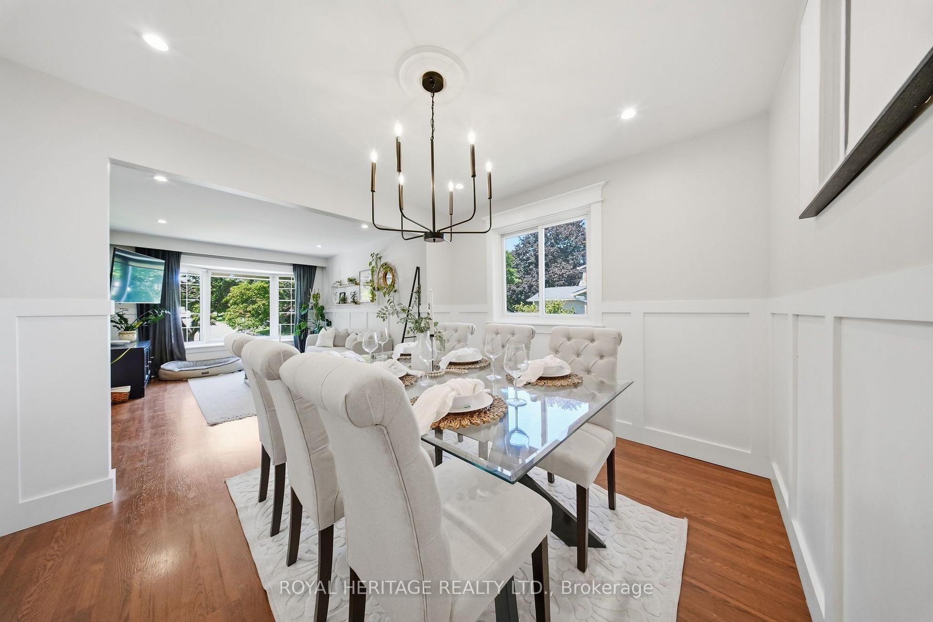 Photo 5 of 321 Salerno Street, Oshawa, McLaughlin — HOMEH