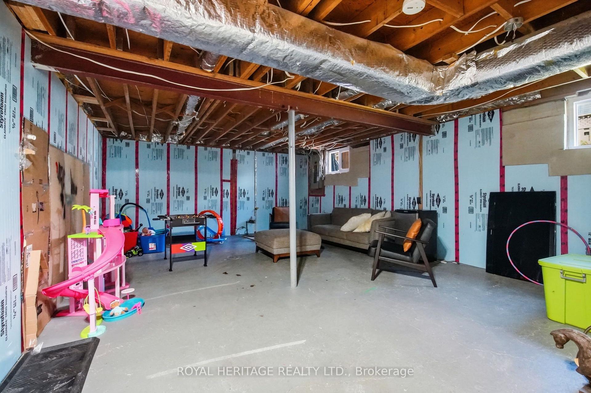 Photo 28 of 321 Salerno Street, Oshawa, McLaughlin — HOMEH