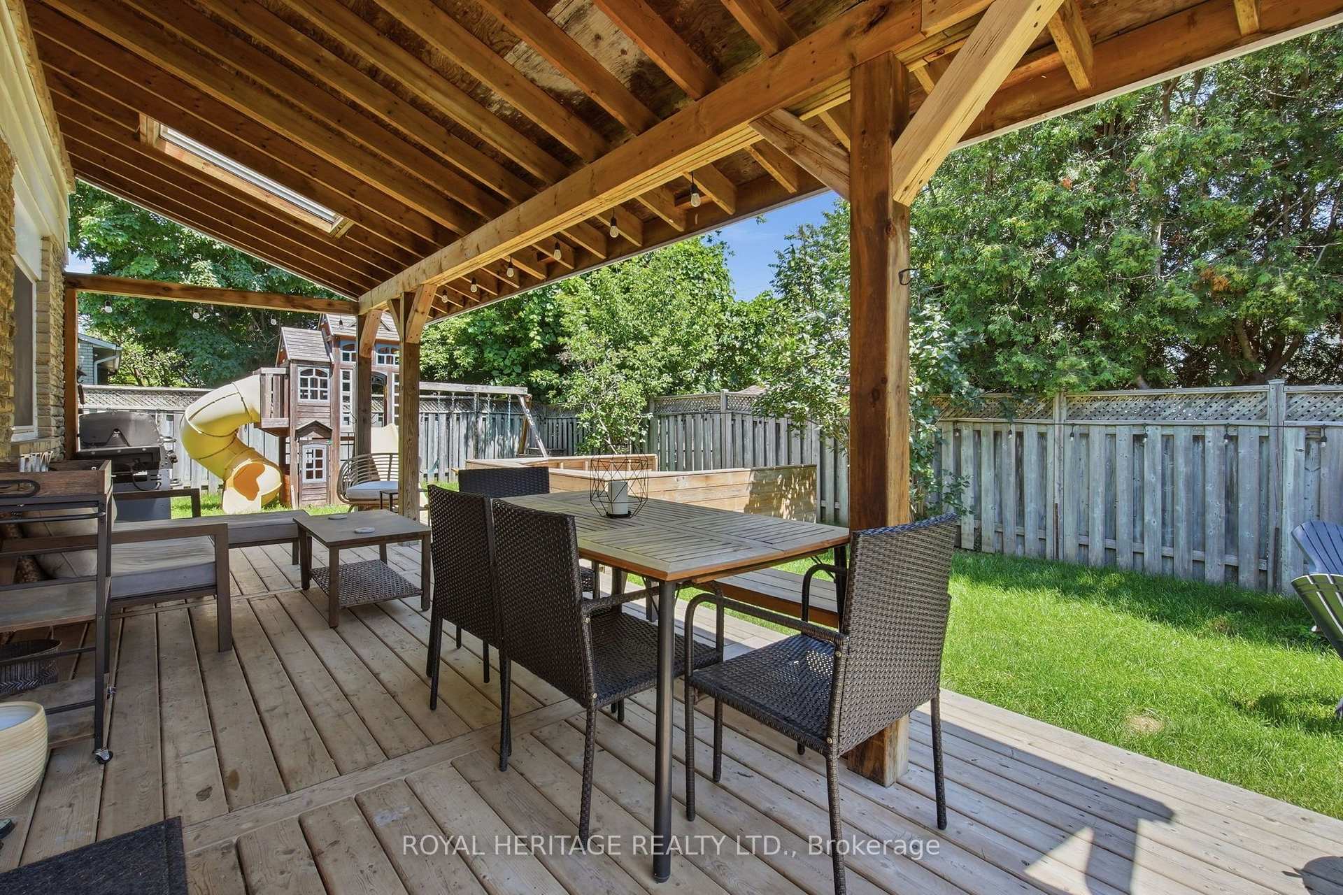 Photo 32 of 321 Salerno Street, Oshawa, McLaughlin — HOMEH