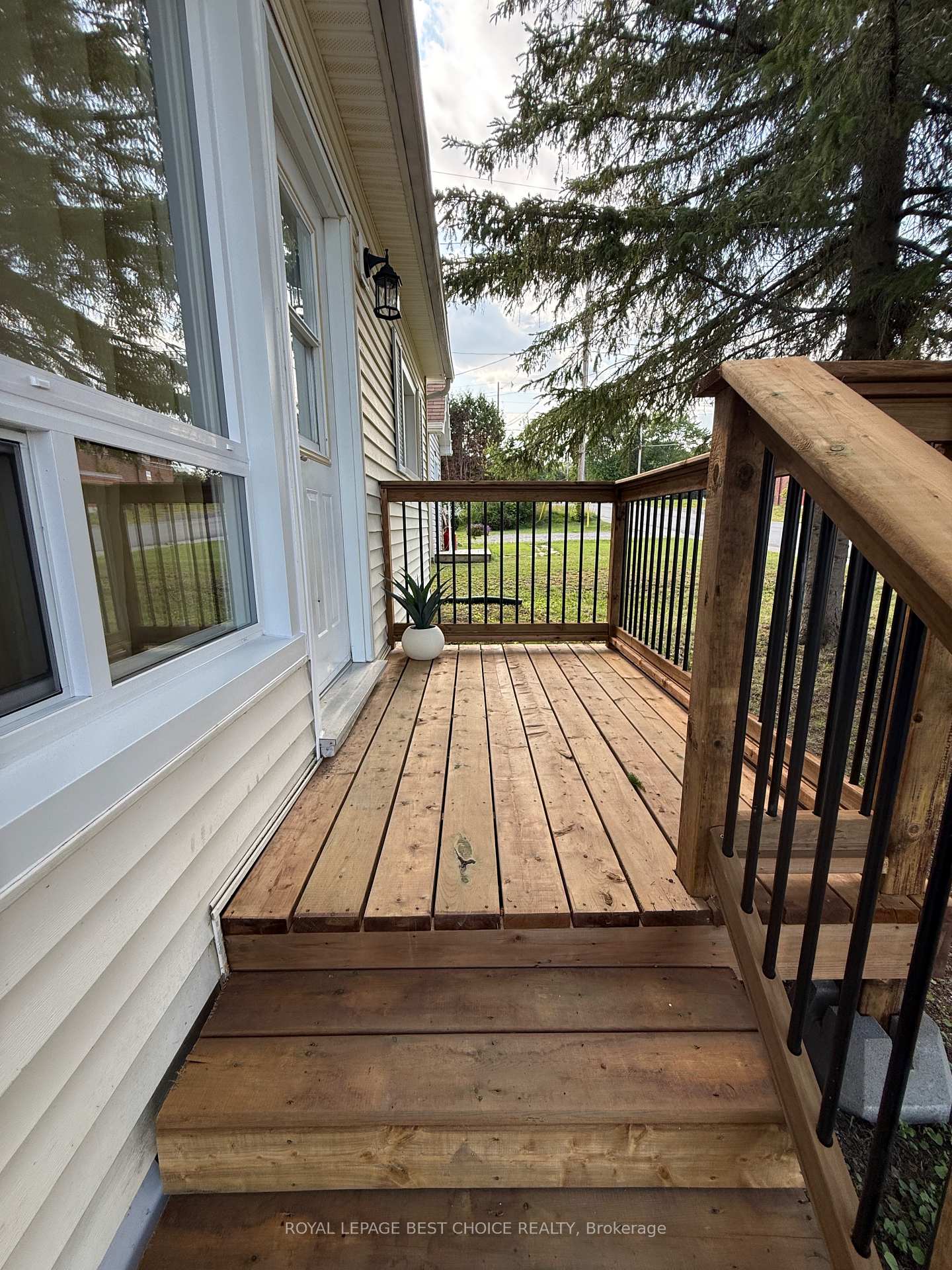 Photo 12 of 436 Cecil Street, Temiskaming Shores, Haileybury — HOMEH