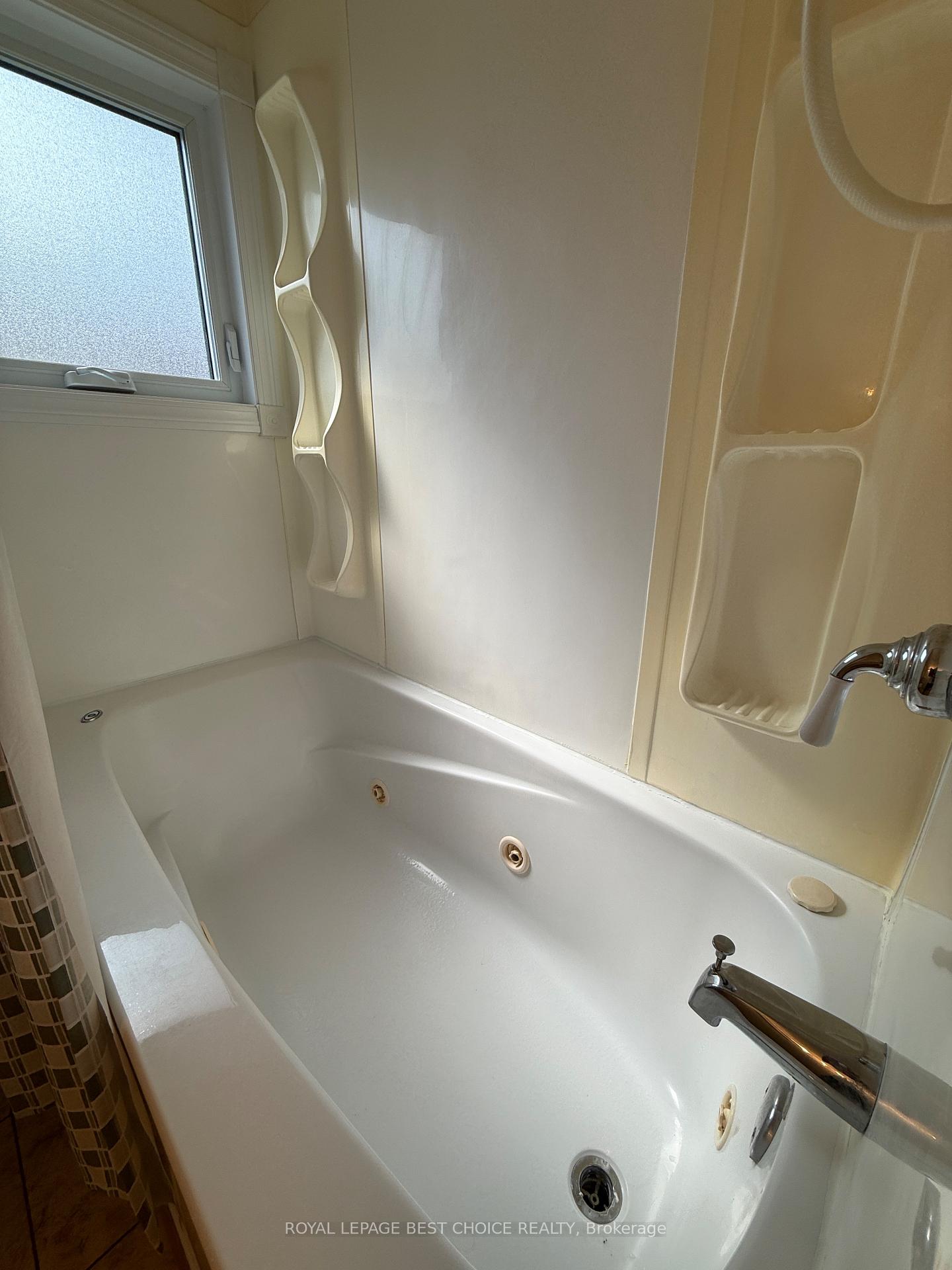 Photo 38 of 436 Cecil Street, Temiskaming Shores, Haileybury — HOMEH