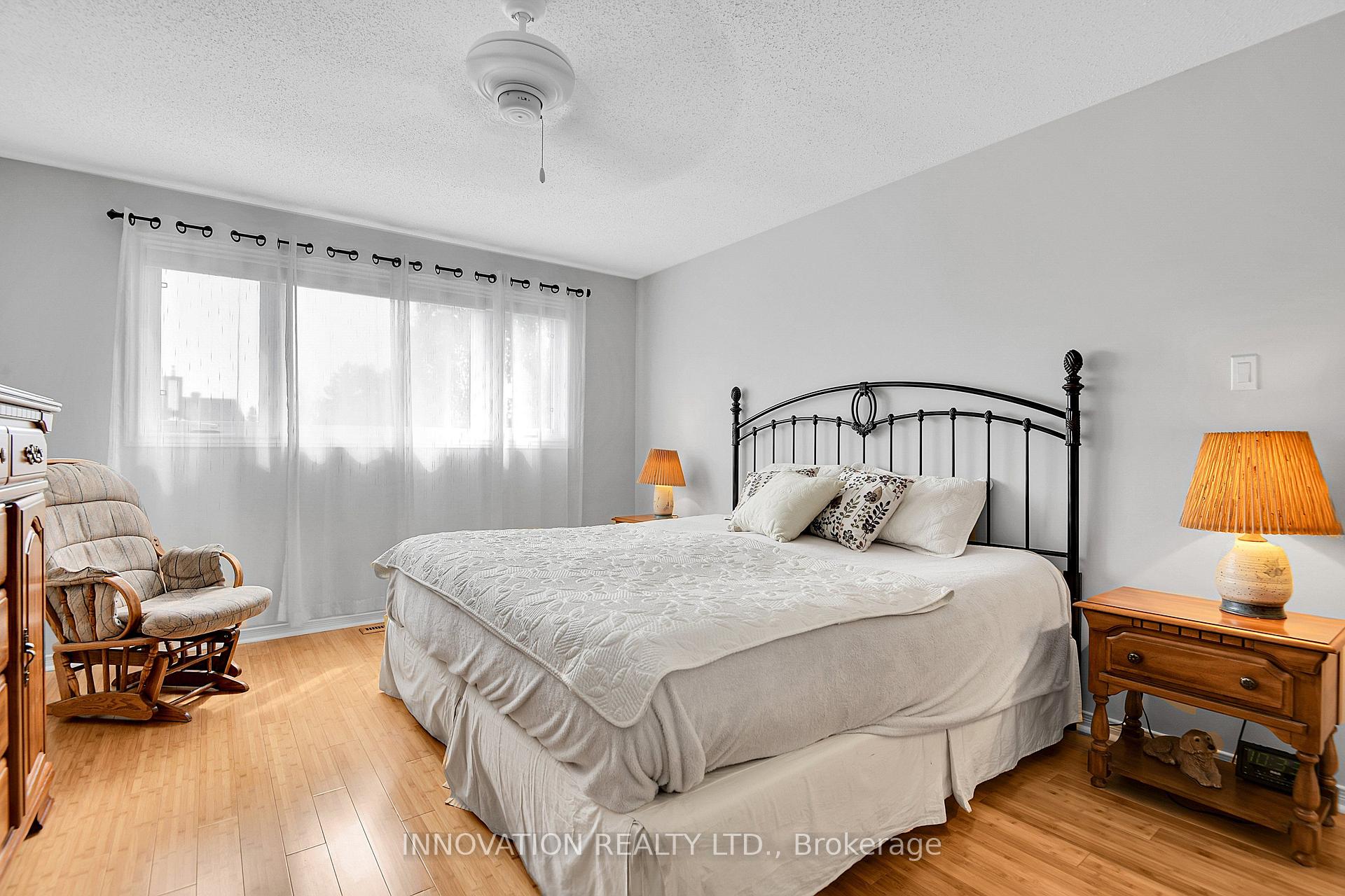 Photo 16 of 27 Cullen Court, Ottawa, Manordale — HOMEH