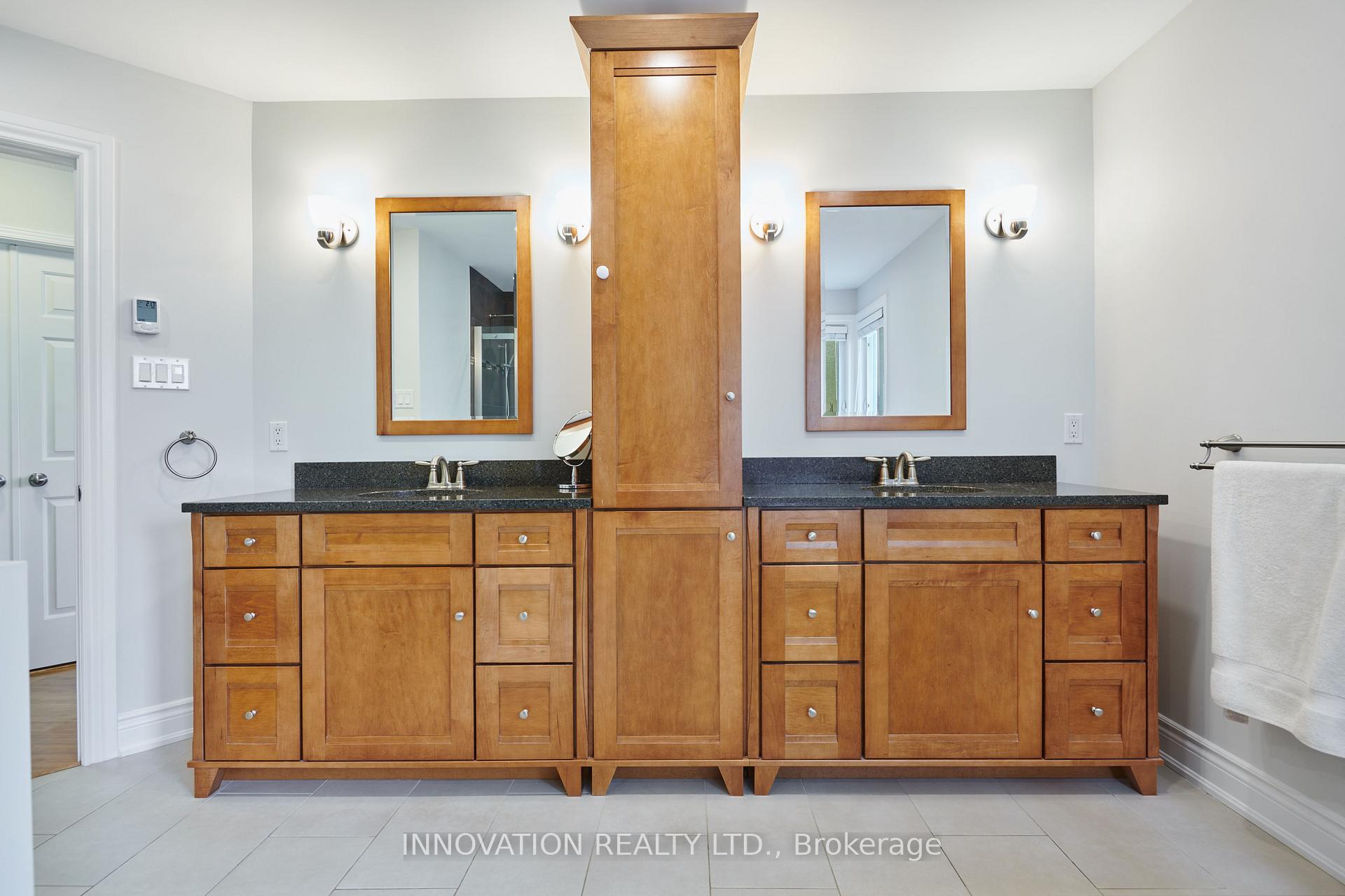 Photo 18 of 27 Cullen Court, Ottawa, Manordale — HOMEH